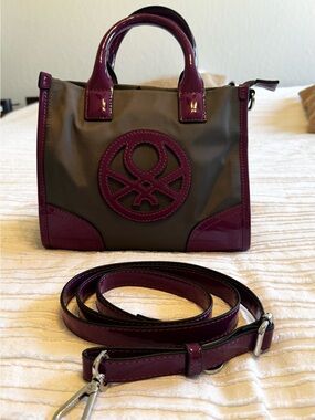 United Colors Of Benetton Plum & Gray Top-Handle Tote crossbody Bag